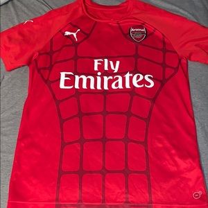 Men’s Arsenal jersey!